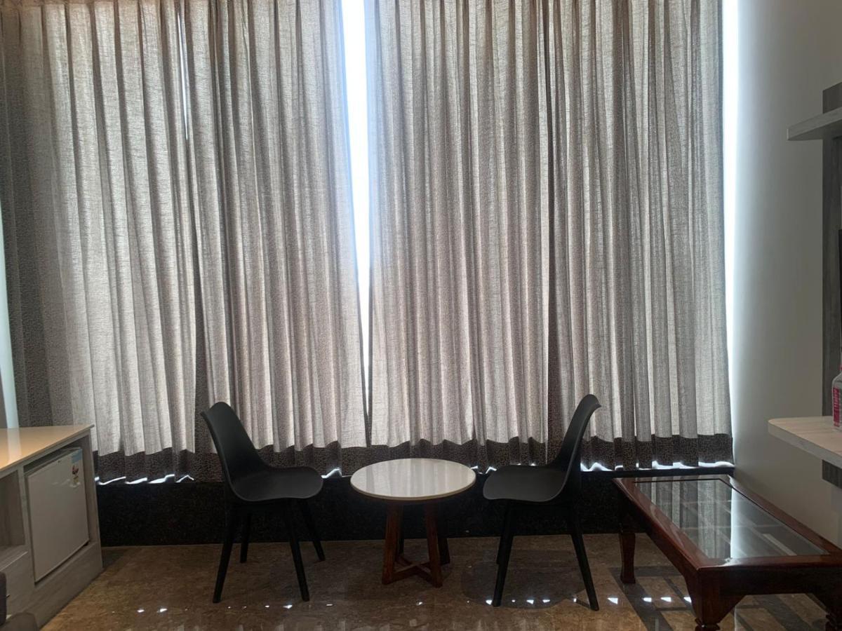 Hotel Lotus Inn Sirsa エクステリア 写真